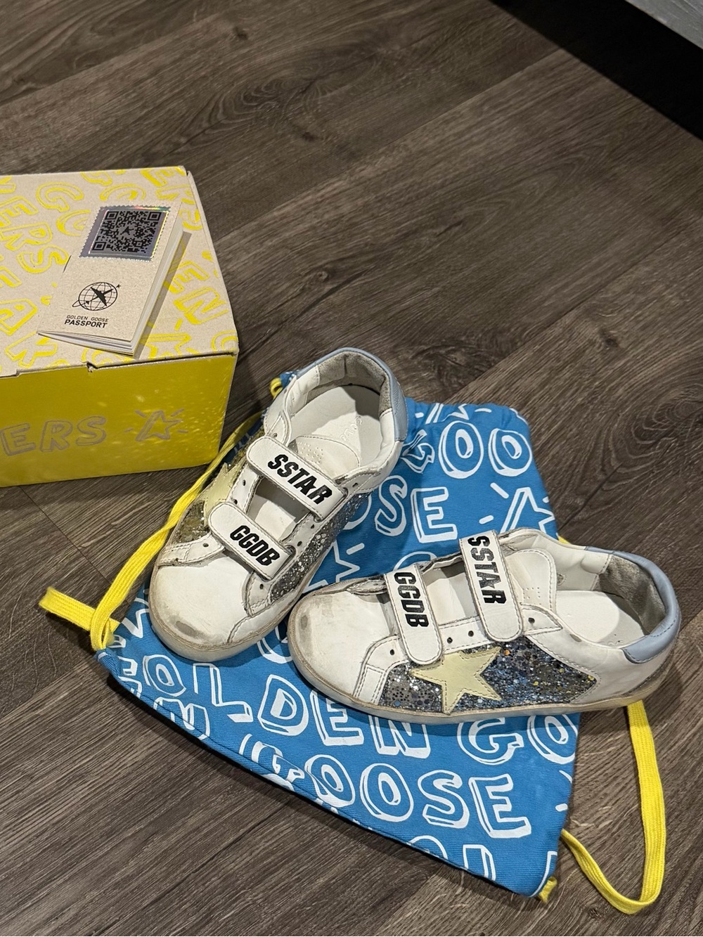 Golden Goose Kids White Sneakers with Blue Glitter Star and Yellow Accents